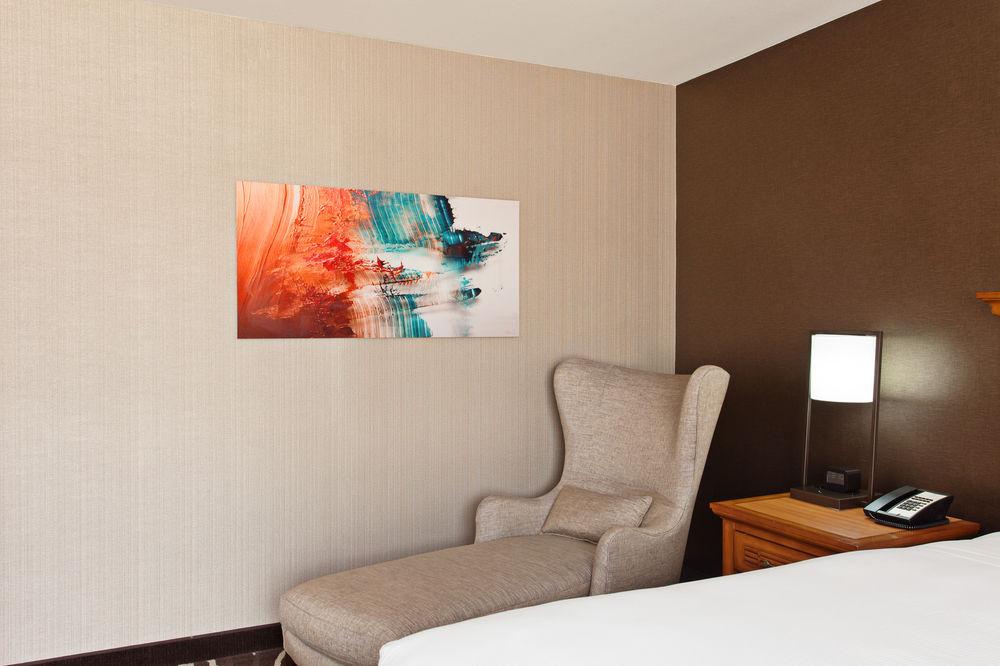 فندق Doubletree By Hilton سان برناردينو المظهر الخارجي الصورة