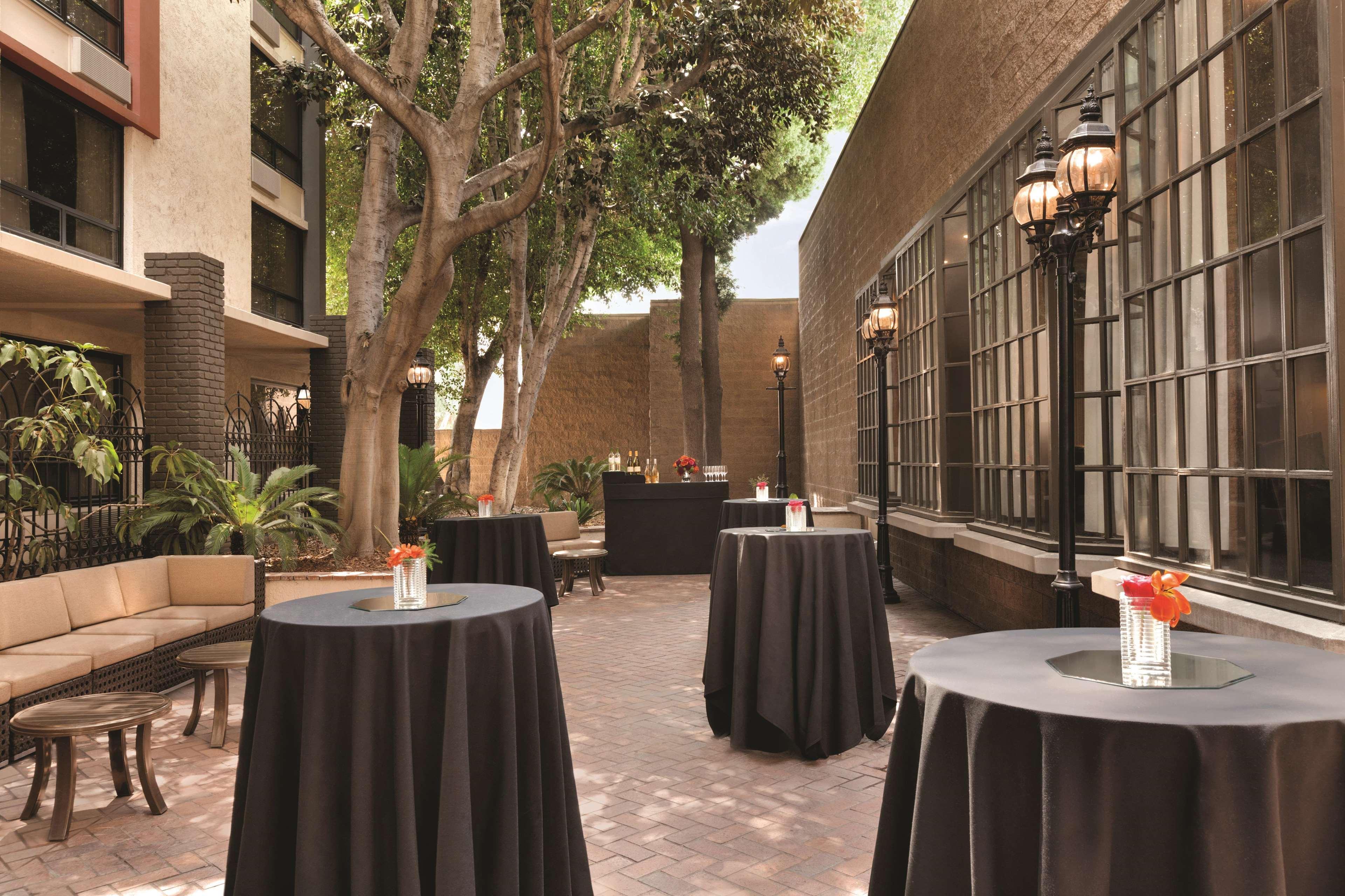 فندق Doubletree By Hilton سان برناردينو المظهر الخارجي الصورة