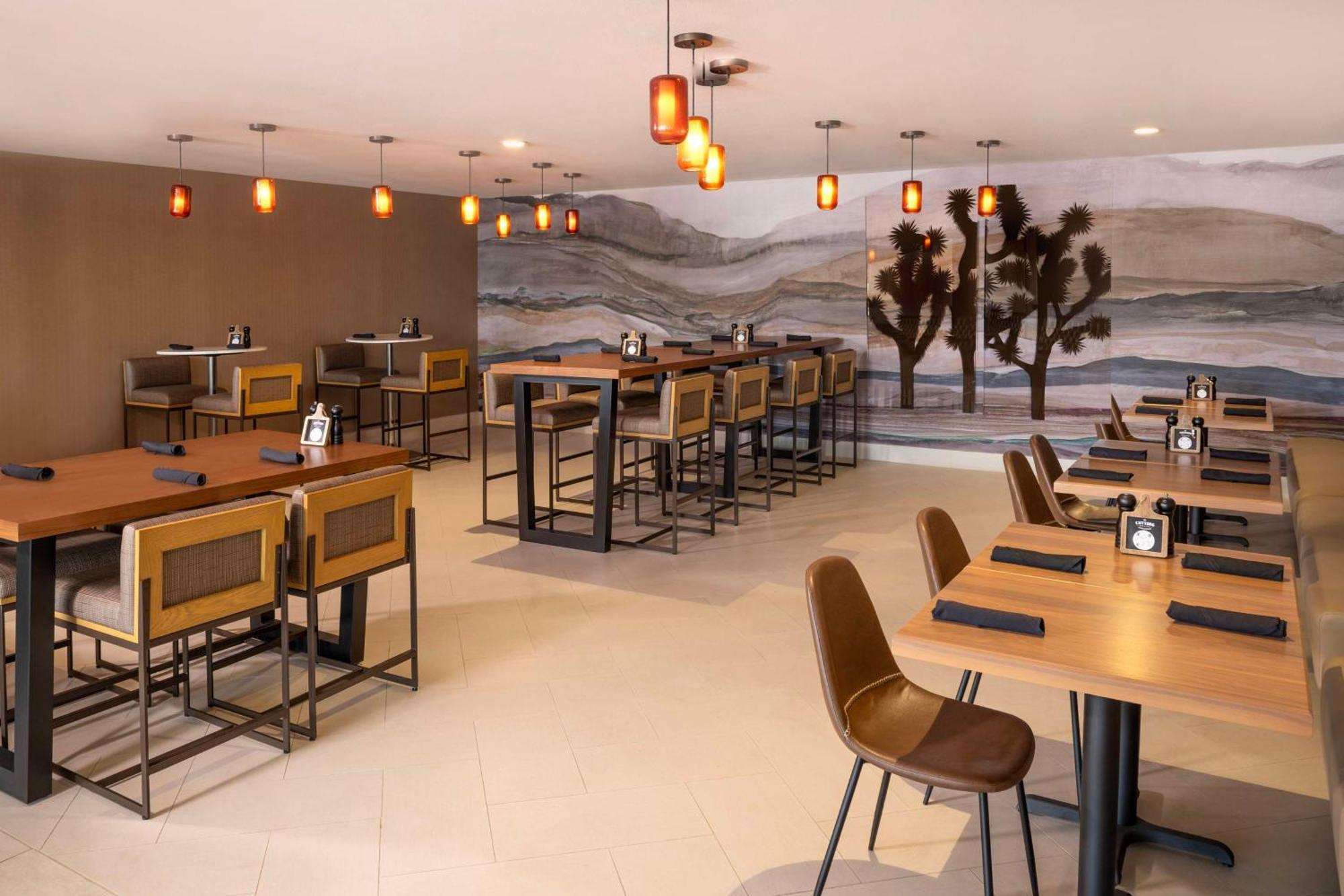 فندق Doubletree By Hilton سان برناردينو المظهر الخارجي الصورة
