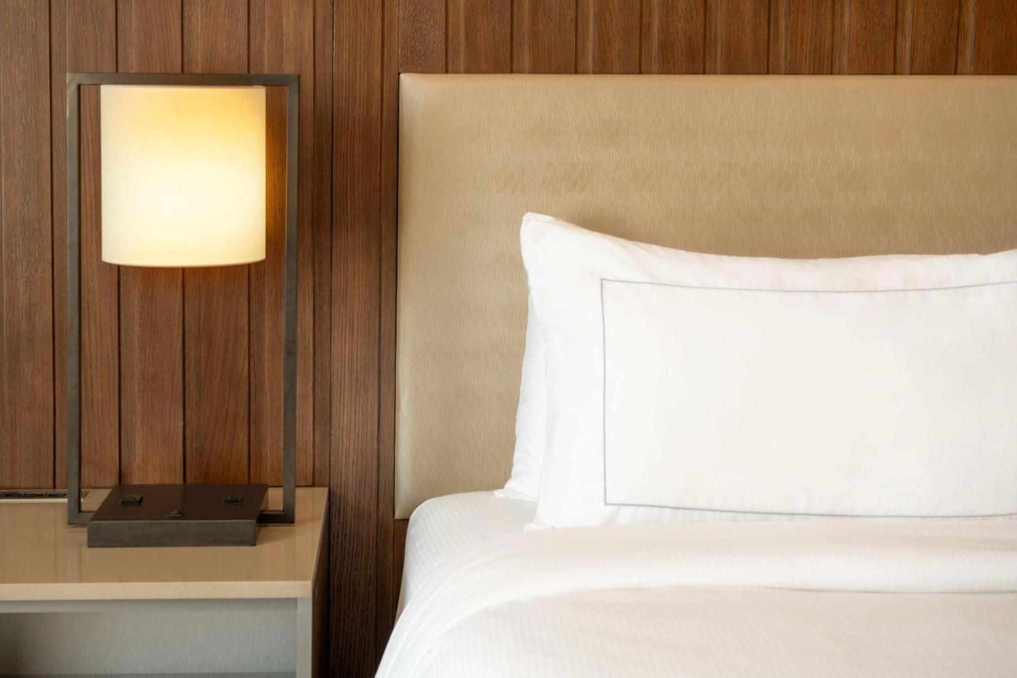 فندق Doubletree By Hilton سان برناردينو المظهر الخارجي الصورة